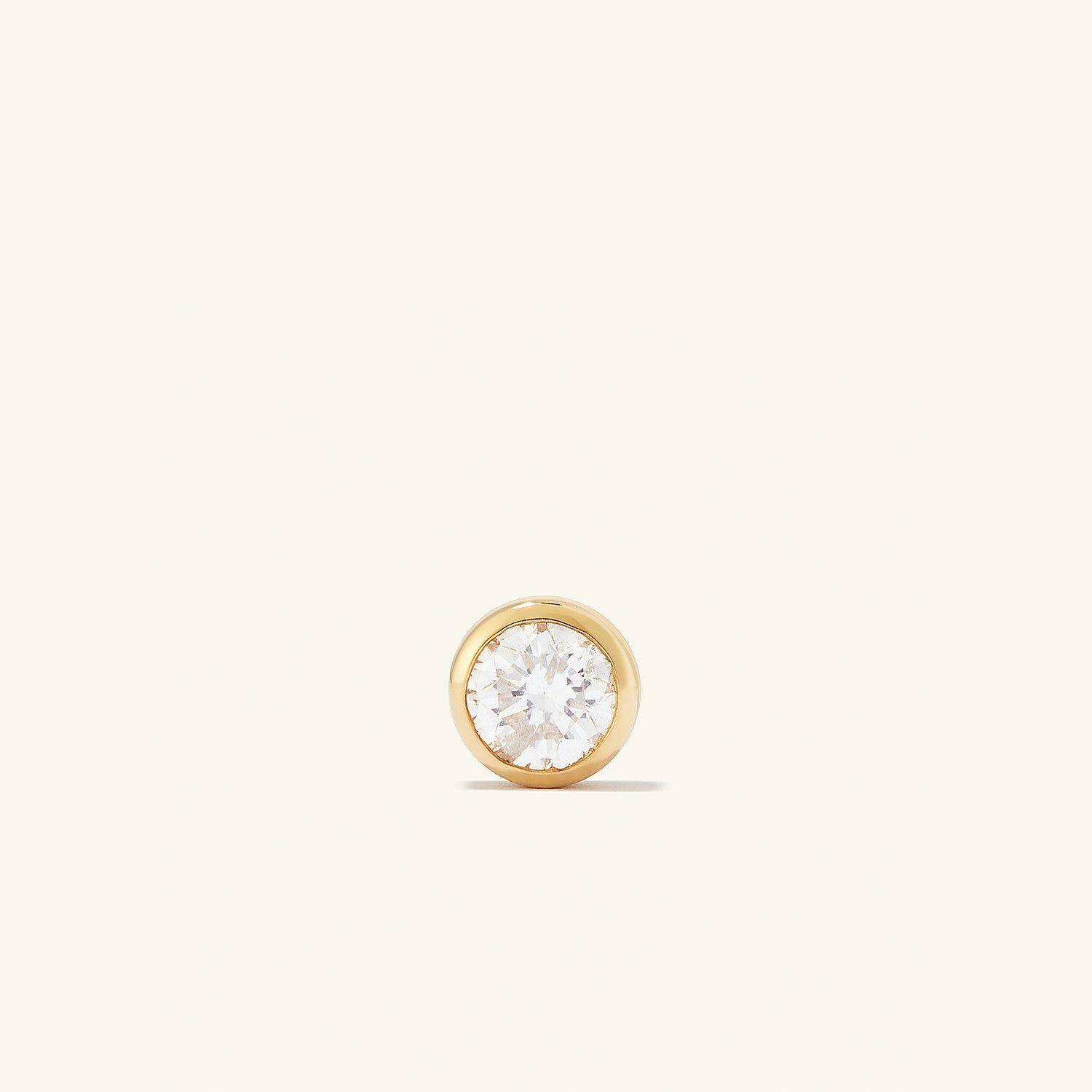 Piercing Studio – Solo Diamond Flat Back Stud 14k Yellow Gold | Womens Stud Earrings